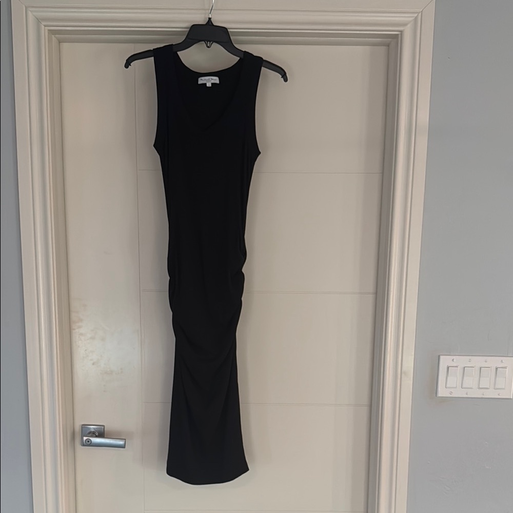 Michael Stars Black Wren ribbed midi dress. Size S.